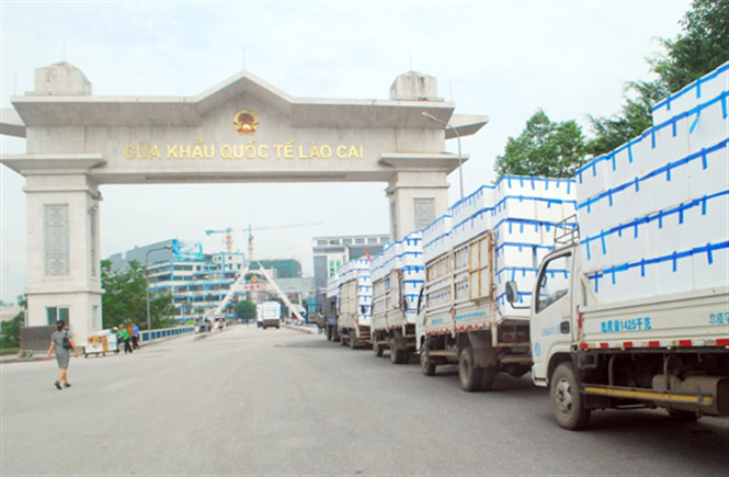 Giải bài toán giảm ùn tắc hàng hóa xuất nhập khẩu tại Cửa khẩu biên giới Việt Trung (30/8/2017)